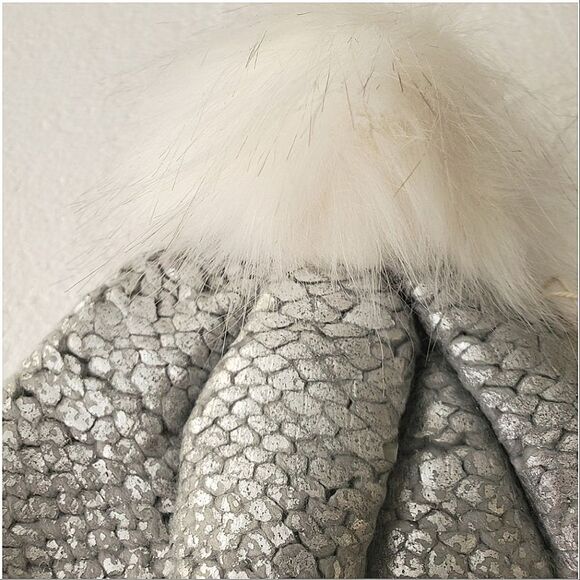 Blueberry Hill Baby Knit Infant Beanie Pompom Gray Metallic NEW Tags - Picture 2 of 8